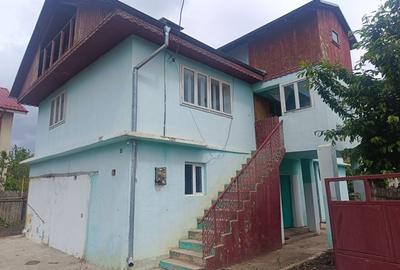 Casă cu 4 camere în Ceardac - 2