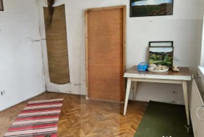 Apartament cu 3 camere decomandat în Spitalului - 2