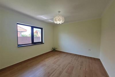In stil mediteranean, curte proprie, 4 camere, terasa, pod mansardabil, Harman, - 33