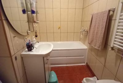 3 camere decomandat Drumul Taberei Valea Argeșului - 9