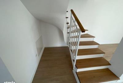 Casă cu 4 camere cu Teren 250 Mp în Ghencea