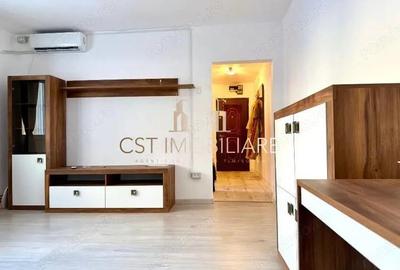 Apartament cu 2 camere semidecomandat, mobilat în Central