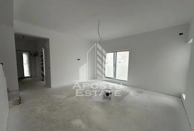 Casă cu 5 camere cu Teren 320 Mp în Ghiroda - 11