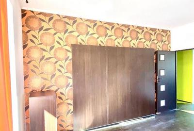 Apartament cu 2 camere, decomandat - zona Centrala - 2