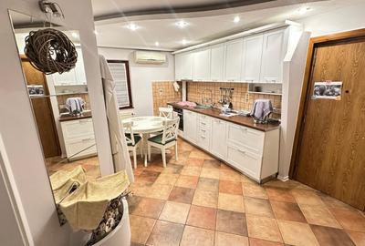 Apartament cu 3 camere decomandat, mobilat în Dâmbovița - 1