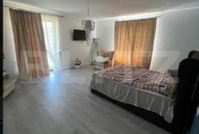 Casă cu 3 camere cu Teren 2316 Mp în Luna - 14