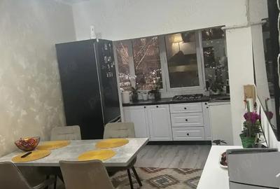 Vand apartament 3 camere ?trand Vand apartament 3 camere ?trand - 2