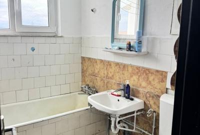 Apartament de vanzare, 40 mp, zona Sasar - 7