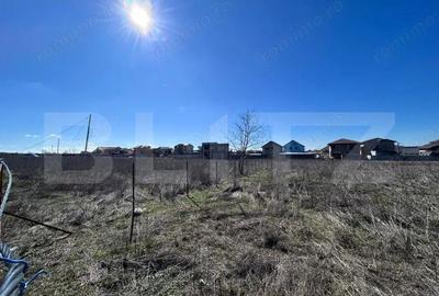 Teren de 432 mp, în Central