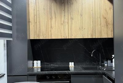 Apartament cu 3 camere semidecomandat în Central - 2