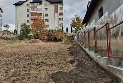Teren de 762 mp, în Central - 2