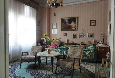 Casă cu 3 camere cu Teren 190 Mp în P-ța Victoriei - 3