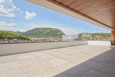 Apartament cu 4 camere decomandat în Central - 3
