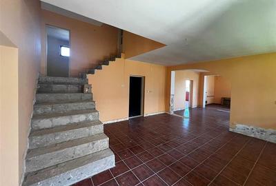 RECO Casa de renovat 202 mp util Biharia - 5