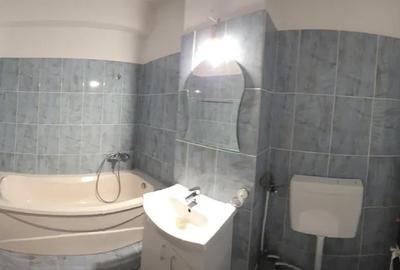 Apartament cu 3 camere decomandat în Drumul Taberei - 8