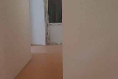 Casă cu 6 camere în Țânțăreni - 9