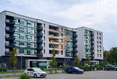 Apartament cu 4 camere decomandat, mobilat în Faleza Nord