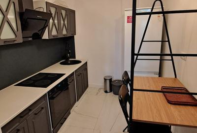 APARTAMENT 3 CAMERE   CU 3 BAI - LUX - LOC PARCARE - COMISION 0 - 11
