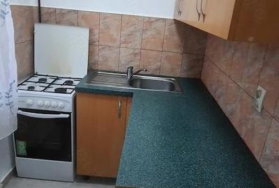 Garsonieră decomandată în Central - 2