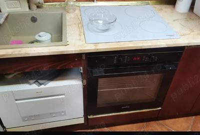 Inchiriez apartament 3 camere superdotat ?i 2 locuri parcare - 2