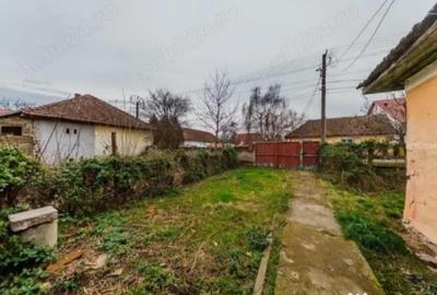 Teren de 50 mp, în Vladimirescu - 3