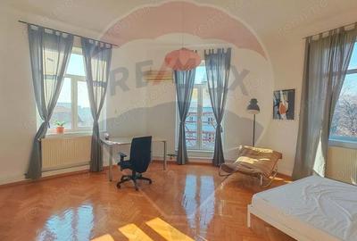 Apartament cu 3 camere decomandat în Universitate - 9