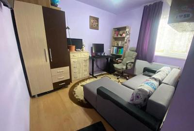 Apartament cu 3 camere decomandat în Gușterița - 3