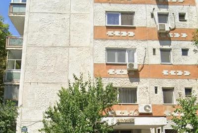 Apartament cu 2 camere decomandat în Timpuri Noi