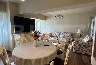 Apartament cu 4 camere în Independenței