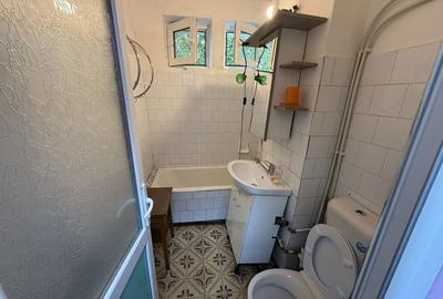 Apartament cu 2 camere decomandat în Uiești - 5