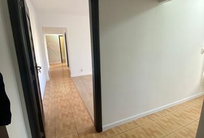 4 camere | Complex Apusului | parter inalt | bloc anvelopat | Luminos - 24