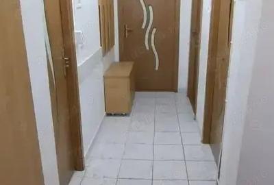 Vand apartament 3 camera in Mana?tur - 7