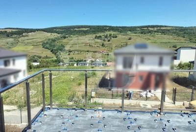 Casa  120 mp utili, terase  panoramice 40 mp, garaj - 4