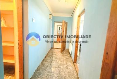 Garsonieră decomandată, mobilată în Săvinești - 1