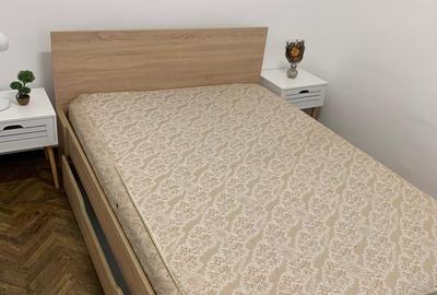 Apartament cu 2 camere decomandat în Centrul Istoric