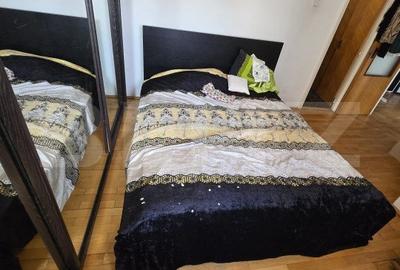 Apartament 3 camere, semidecomandat, zona 8 Mai - 2