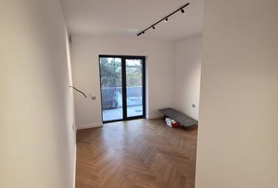 Apartament cu 3 camere decomandat în Central - 16