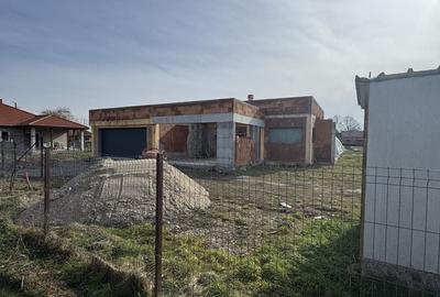 Casă cu 3 camere în Coltău - 3