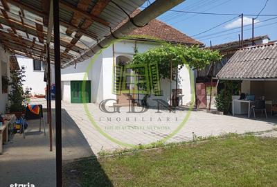 Casă cu 3 camere cu Teren 946 Mp în Central - 3