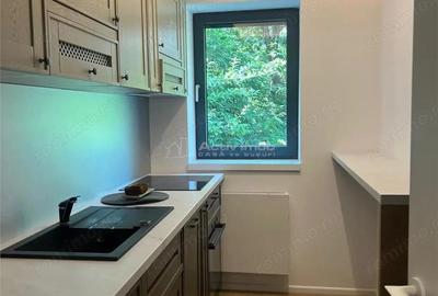 2 Camere, Lux, Cortina Academy, 3 min Metrou Academia Militara - 1