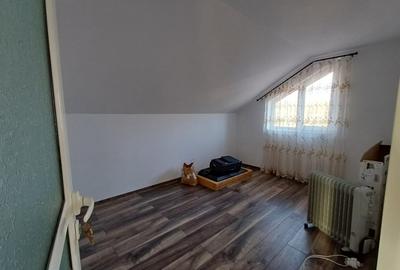 CASA CU 4 CAMERE , BECI SI GARAJ , 825MP TEREN , VOINESTI - 24