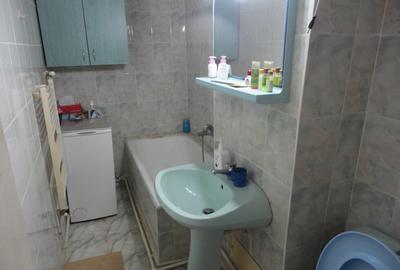 Garsonieră decomandată în Tei - 6