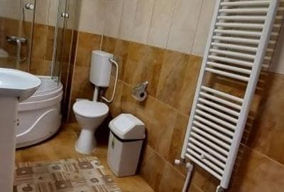 Exclusiv! Pensiune P+1+M pe partea marii  Eforie Nord - 269.000 euro(Cod E8+E10) - 53