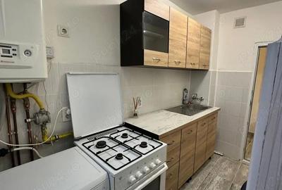 Garsonieră decomandată în Central - 2