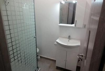 Apartament cu 3 camere decomandat în Central - 4