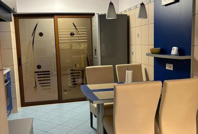 Apartament cu 2 camere decomandat în Piața Centrală - 2