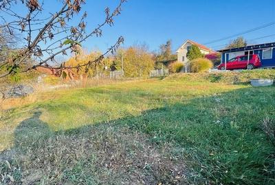 Teren de 467 mp, în Central