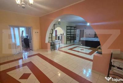 Casă cu 7 camere cu Teren 517 Mp în Lucian Blaga - 17