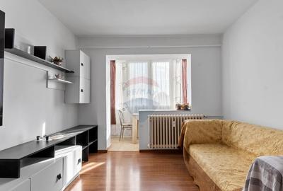 Apartament cu 3 camere de inchiriat- zona Vlaicu Apartament cu 3 camere de inchiriat- zona Vlaicu - 2