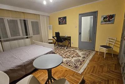 Garsonieră decomandată în Bistrița Lac - 4